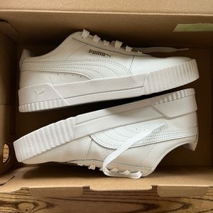 Puma Carina 2.0 Size 7